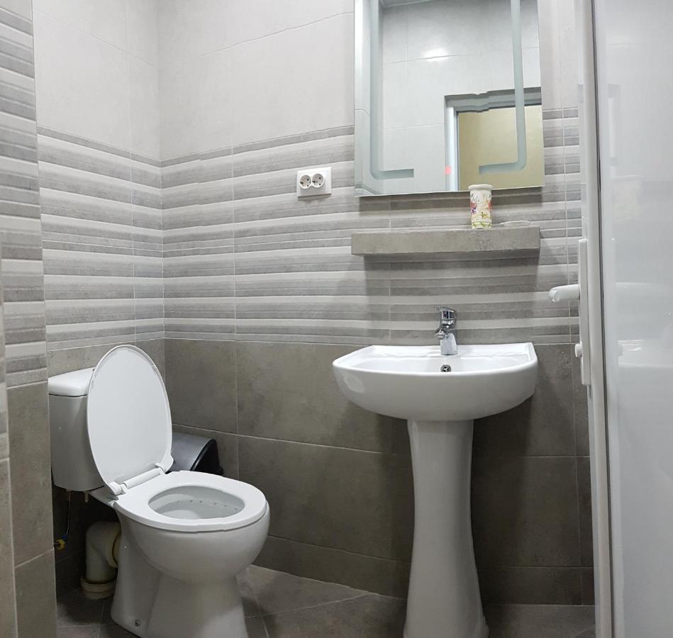 Guest House 15A Кутаїсі Екстер'єр фото