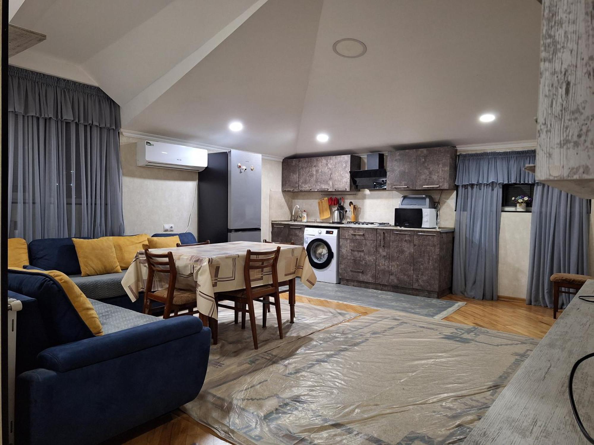 Guest House 15A Кутаїсі Екстер'єр фото