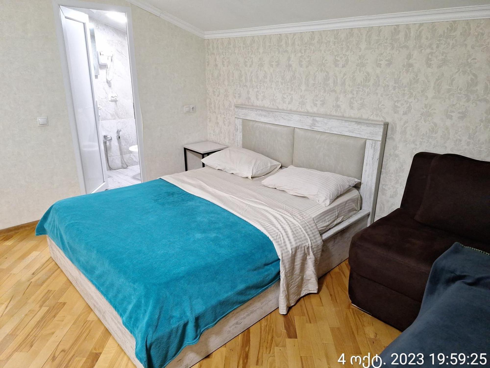 Guest House 15A Кутаїсі Екстер'єр фото