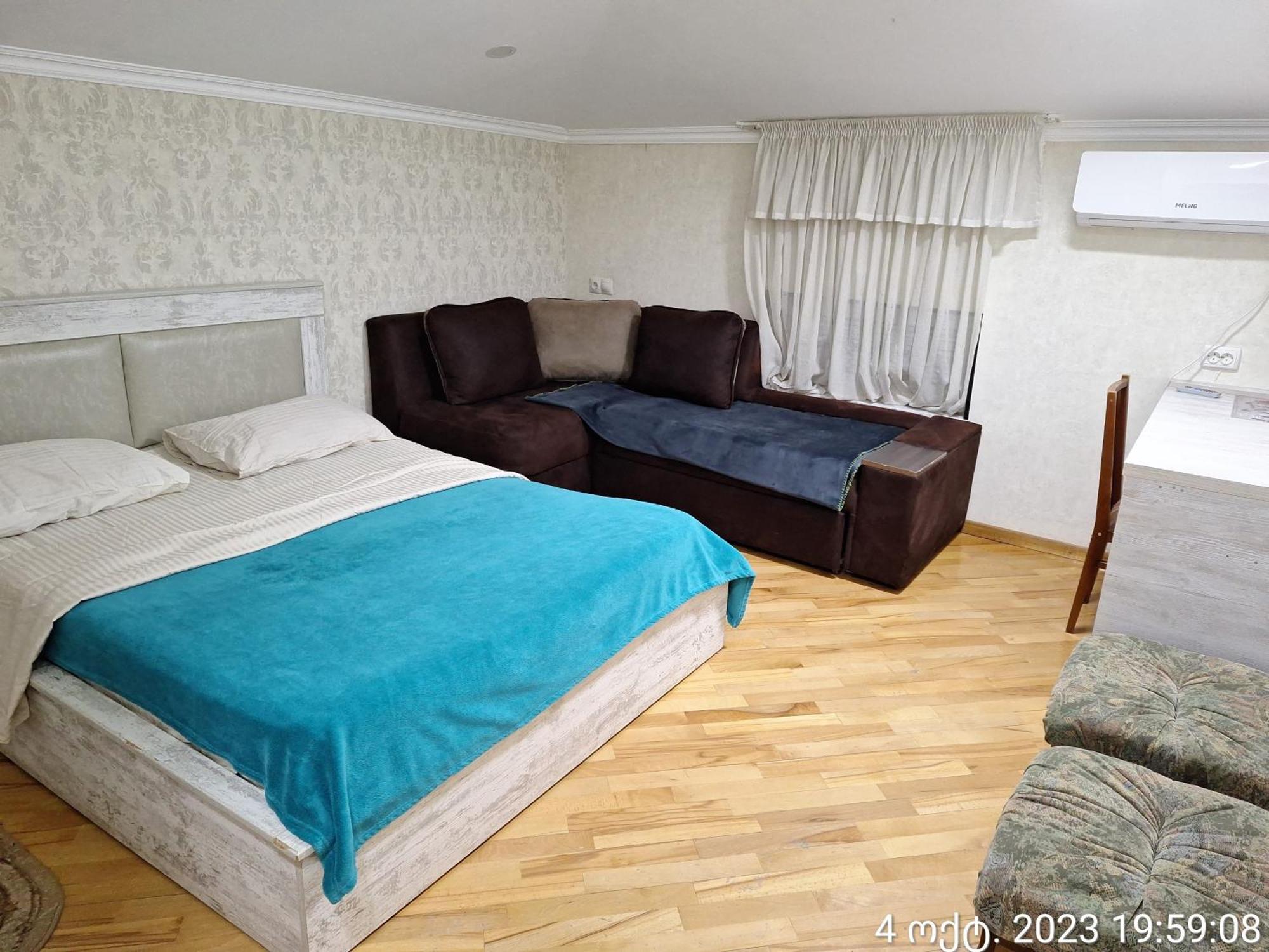 Guest House 15A Кутаїсі Екстер'єр фото