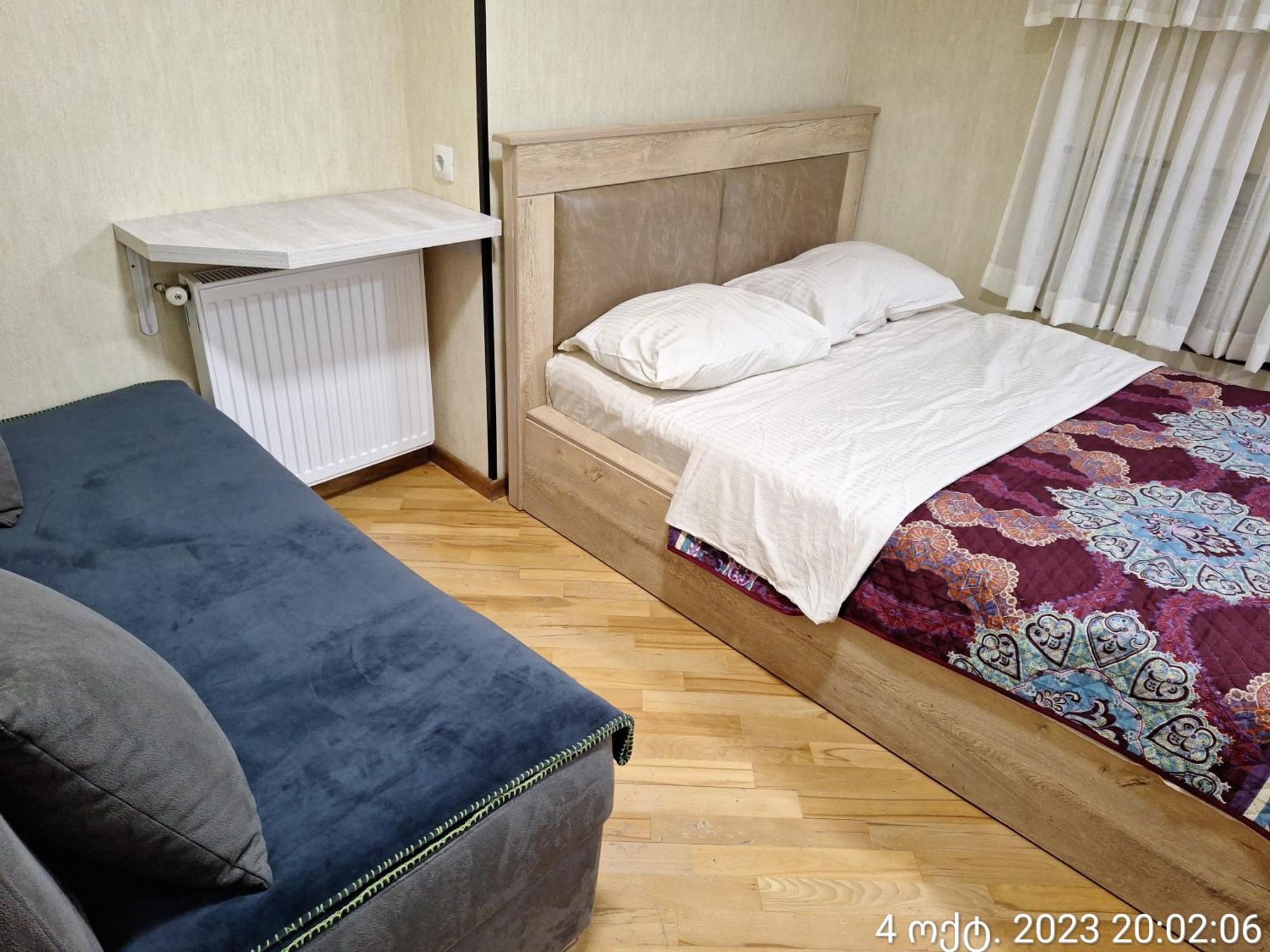 Guest House 15A Кутаїсі Екстер'єр фото