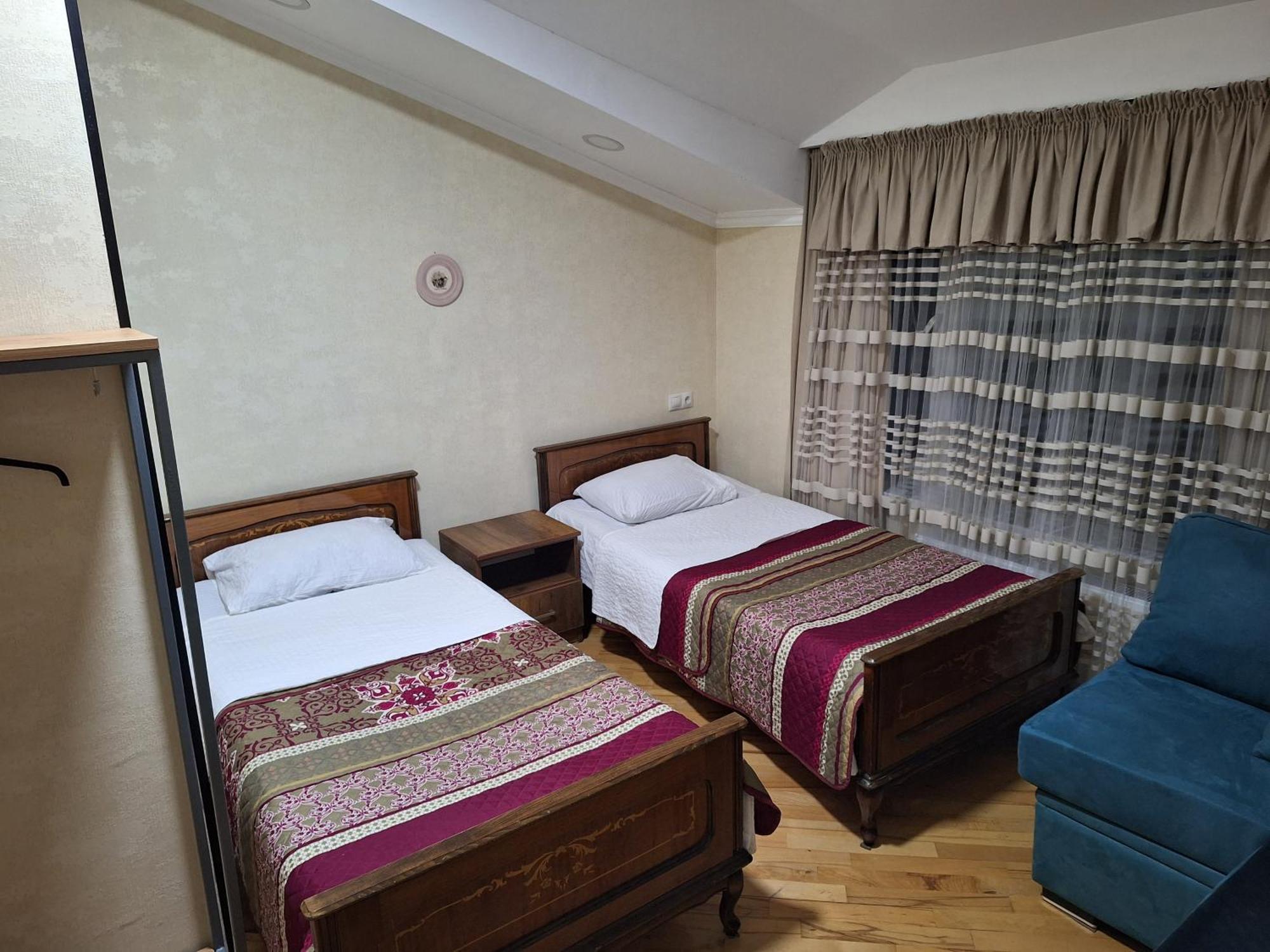 Guest House 15A Кутаїсі Екстер'єр фото