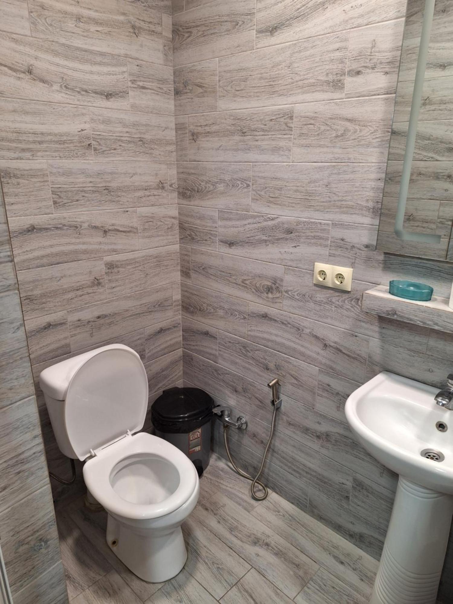Guest House 15A Кутаїсі Екстер'єр фото