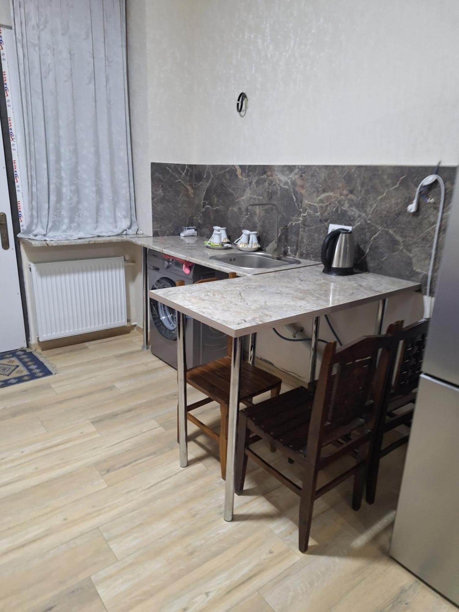Guest House 15A Кутаїсі Екстер'єр фото