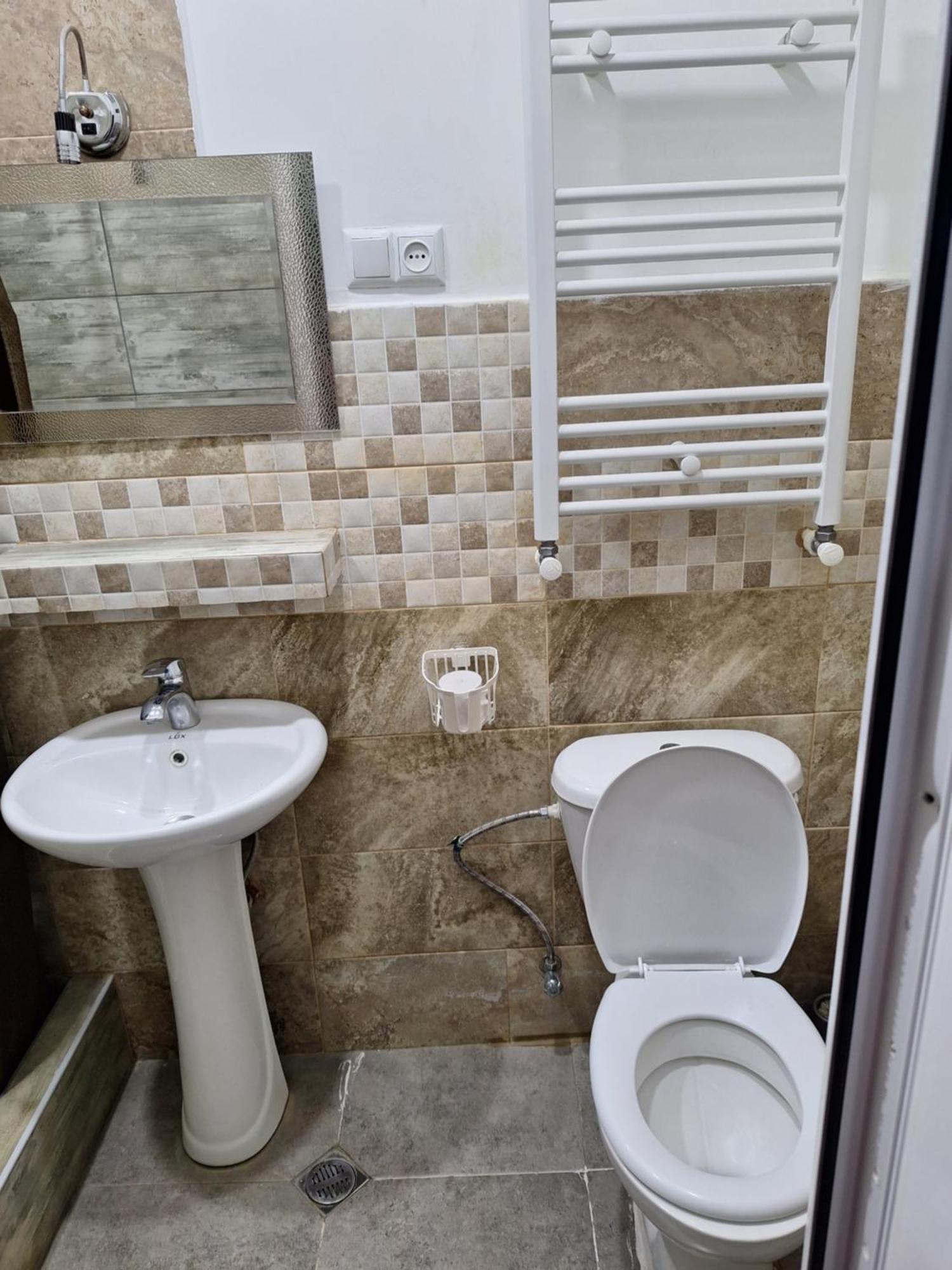 Guest House 15A Кутаїсі Екстер'єр фото